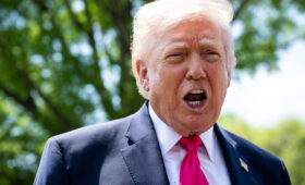 «Ничем хорошим не кончится»: Трамп поставил Ирану жесткое условие накануне истечения перемирия