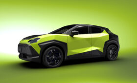 Nissan показал кроссовер Juke третьего поколения: другая платформа и кубизм в дизайне