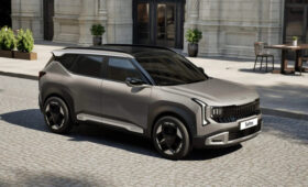 Новый Kia Seltos для Европы: «традиционный» кроссовер и гибрид, оба – с полным приводом