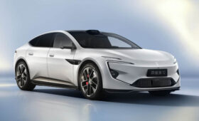 Обновленный Avatr 12 обрел свежую технику Huawei