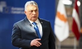 Орбан рассказал, почему необходимо срочно отменить санкции против России