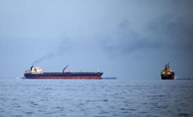 Ормузский пролив: Для Америки начинается кошмар. Иран загнал Трампа с его дырявой блокадой в ловушку