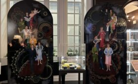 Основатели «Современника» превратились в панно