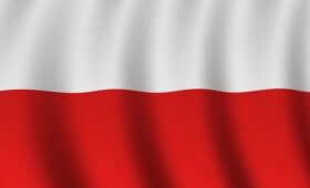 Польские учёные нашли под бинтами старинной мумии странный предмет