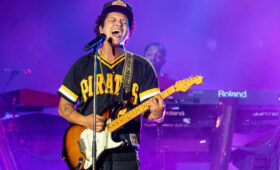 «Размах возвращения»: в Лас-Вегасе переименовали улицу в честь Бруно Марса