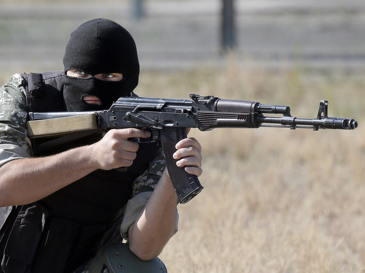 Резня неизбежна: экс-нардеп предрек Украине гражданскую войну Резня неизбежна: экс-нардеп предрек Украине гражданскую войну