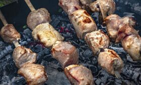 Россиян предупредили о смертельной опасности шашлыков