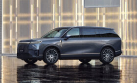 Рывок в премиум: флагманский кроссовер Xpeng GX выходит на рынок с «полным фаршем»