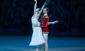 Сфинкс, розы и Щелкунчик: битва за «Золотую маску»