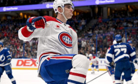 Слафковски оглушил «Тампу» Кучерова и Василевского на старте плей-офф