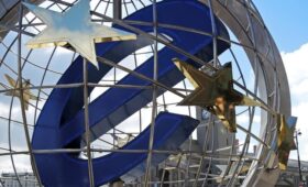 Strategic Culture: Европе нужно сблизиться с Россией из-за поведения Трампа