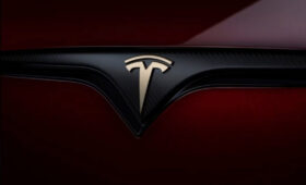 Tesla Model S и X все-таки обрели прощальную спецверсию