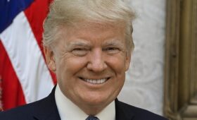 Трамп знает, у кого «нет козырей»