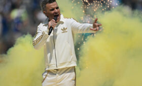 Успех альбома Britpop вызвал нападки на Робби Уильямса