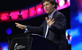 «В Белом доме знают»: Карлсон в ужасе раскрыл, к чему все идет