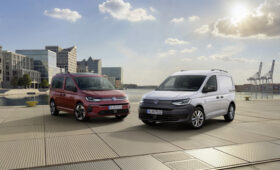 Volkswagen готовится обновить Caddy, пока рассекречен экстерьер