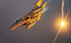 За поимку сбитого в Иране американского летчика обещано большое вознаграждение