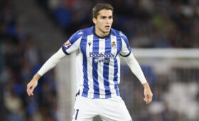 Захарян выиграл первый трофей с «Реалом Сосьедад», но будущее Арсена остаётся загадкой