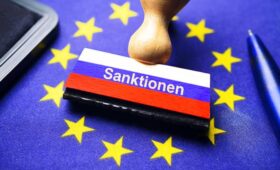 21-й пакет антироссийских санкций ЕС пахнет морем, нефтью и истерикой