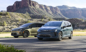 Chrysler снизил цены на недавно представленный обновлённый минивэн Pacifica
