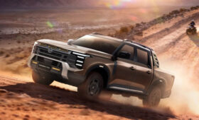 Ещё один новый пикап Nissan Navara: китайская родословная и приставка