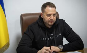 Киевский суд арестовал Андрея Ермака