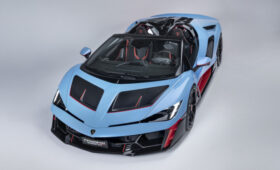 Lamborghini представила самый мощный родстер в своей истории