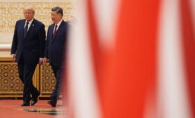 Ларри Джонсон: Трамп — не Путин, чтобы лидер Китая встречал его у трапа