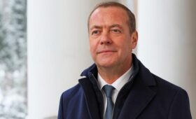 Медведев: Новая жирующая крыса будет гораздо покладистее затравленного Зеленского