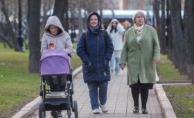 Общественники предложили новую формулу алиментов: родители не хотят тратиться на «бывших» детей