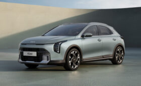 Паркетник Kia XCeed продолжит карьеру с новым стилем: официальные фото