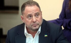 Раскрыта стоимость VIP-камеры СИЗО, в которой сидит Ермак