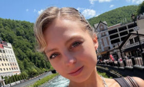 «Саша, вам надо в Париж!»: Бойкова оделась как мужчина и покорила подписчиков
