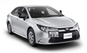 Toyota Corolla в Японии сохранила «механику», но только для автошкол