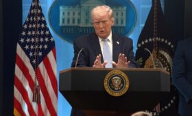 Трамп опять пригрозил стереть Иран «с лица земли»: названо условие
