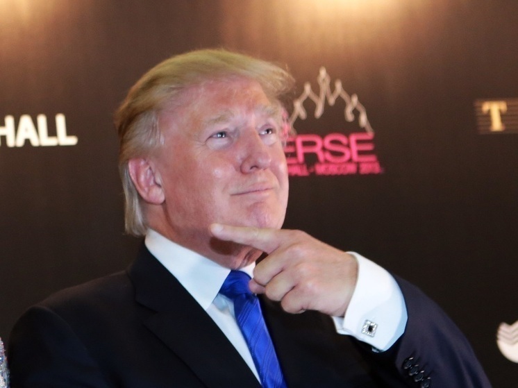 Трамп заявил о потере территорий Украиной