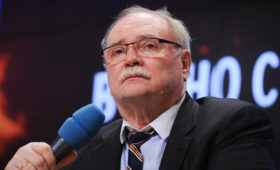Владимир Бортко отмечает юбилей: от блондинки за углом до Сталина